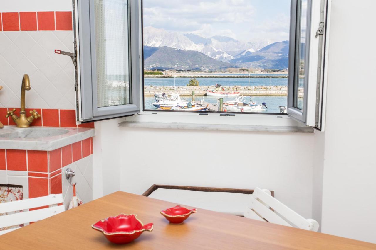 La Casa Della Tilde Apartamento Bocca di Magra Exterior foto