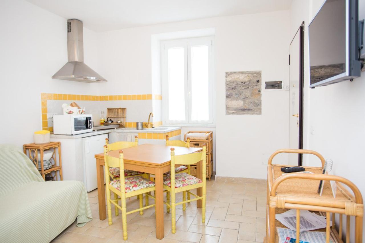 La Casa Della Tilde Apartamento Bocca di Magra Exterior foto