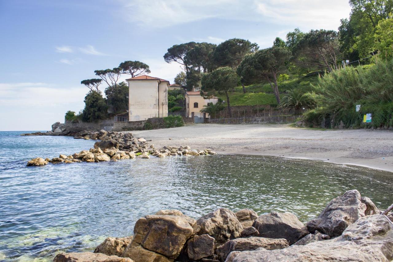 La Casa Della Tilde Apartamento Bocca di Magra Exterior foto