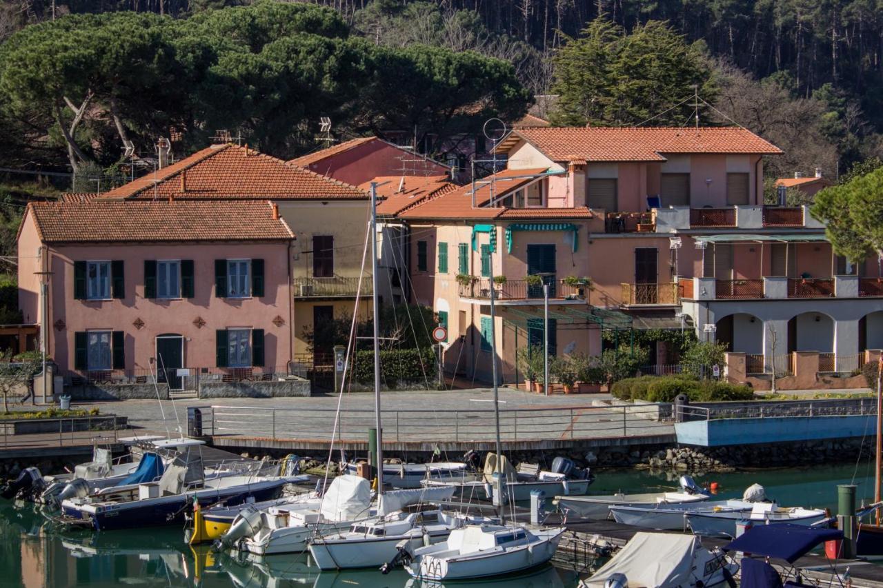 La Casa Della Tilde Apartamento Bocca di Magra Exterior foto